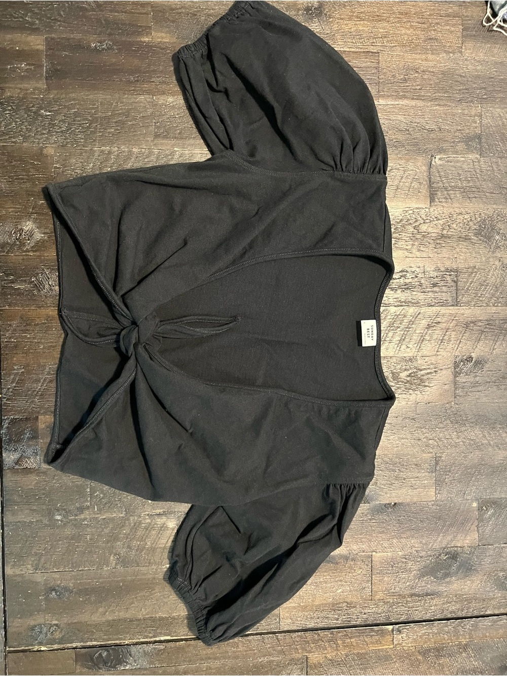 Sunday Best Black Tie-Front Puff Sleeve Crop Top